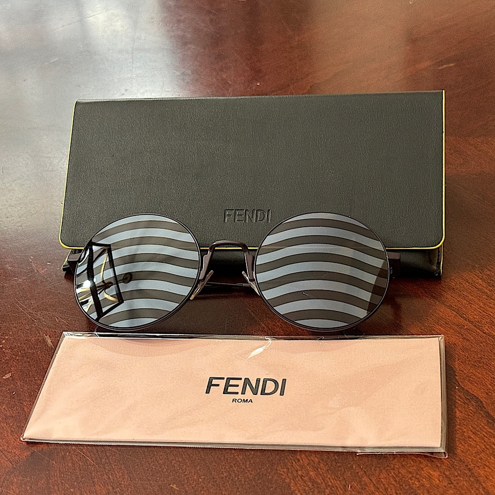 FENDI Sunglasses